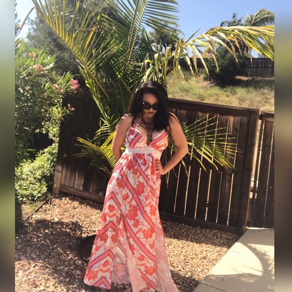 Sassy - Red Floral Maxi Dress w/ Lace Trim - Picture 3 of 8